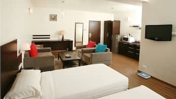 Premium bedding, minibar, in-room safe, desk