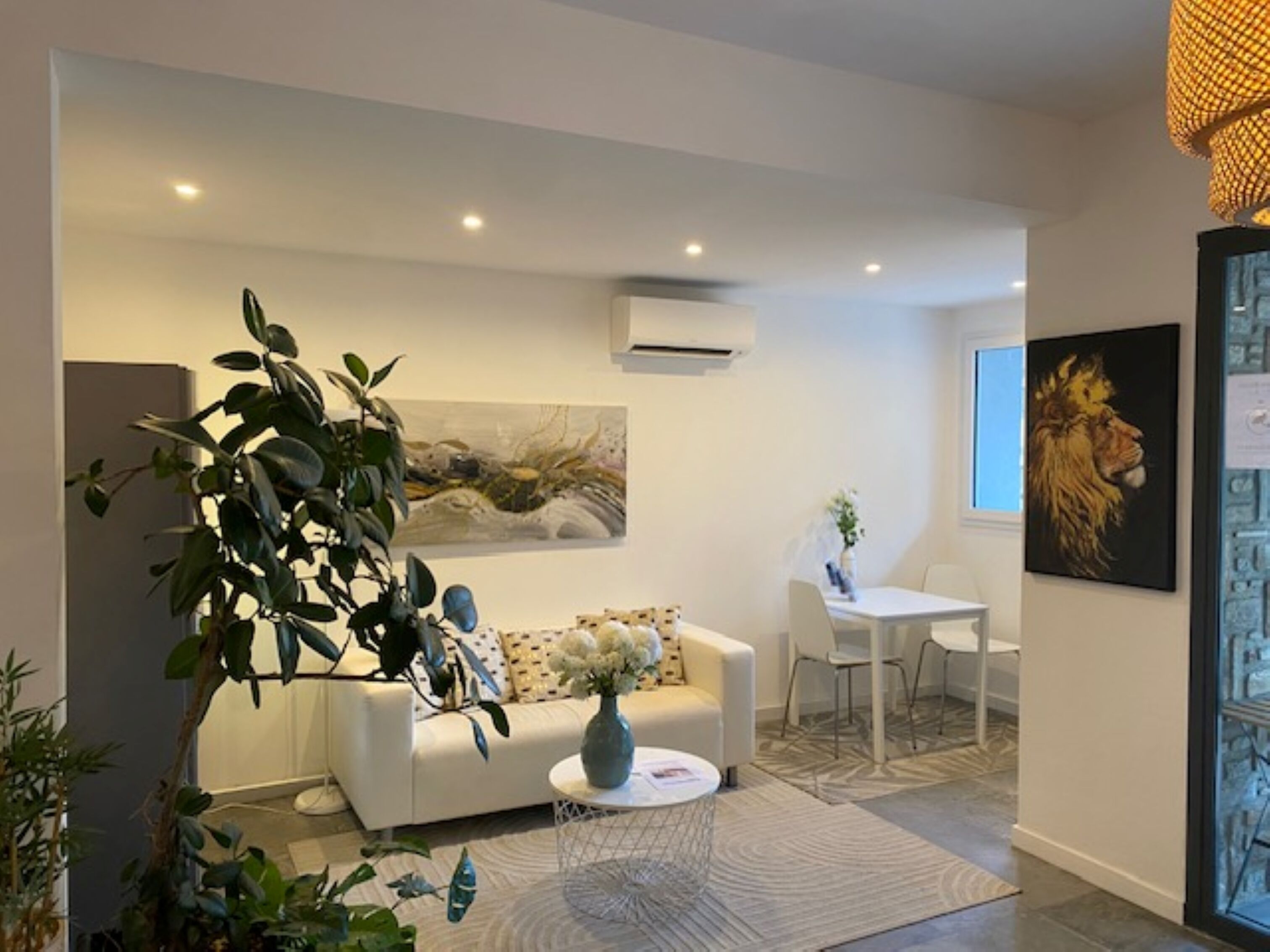 Lobby sitting area