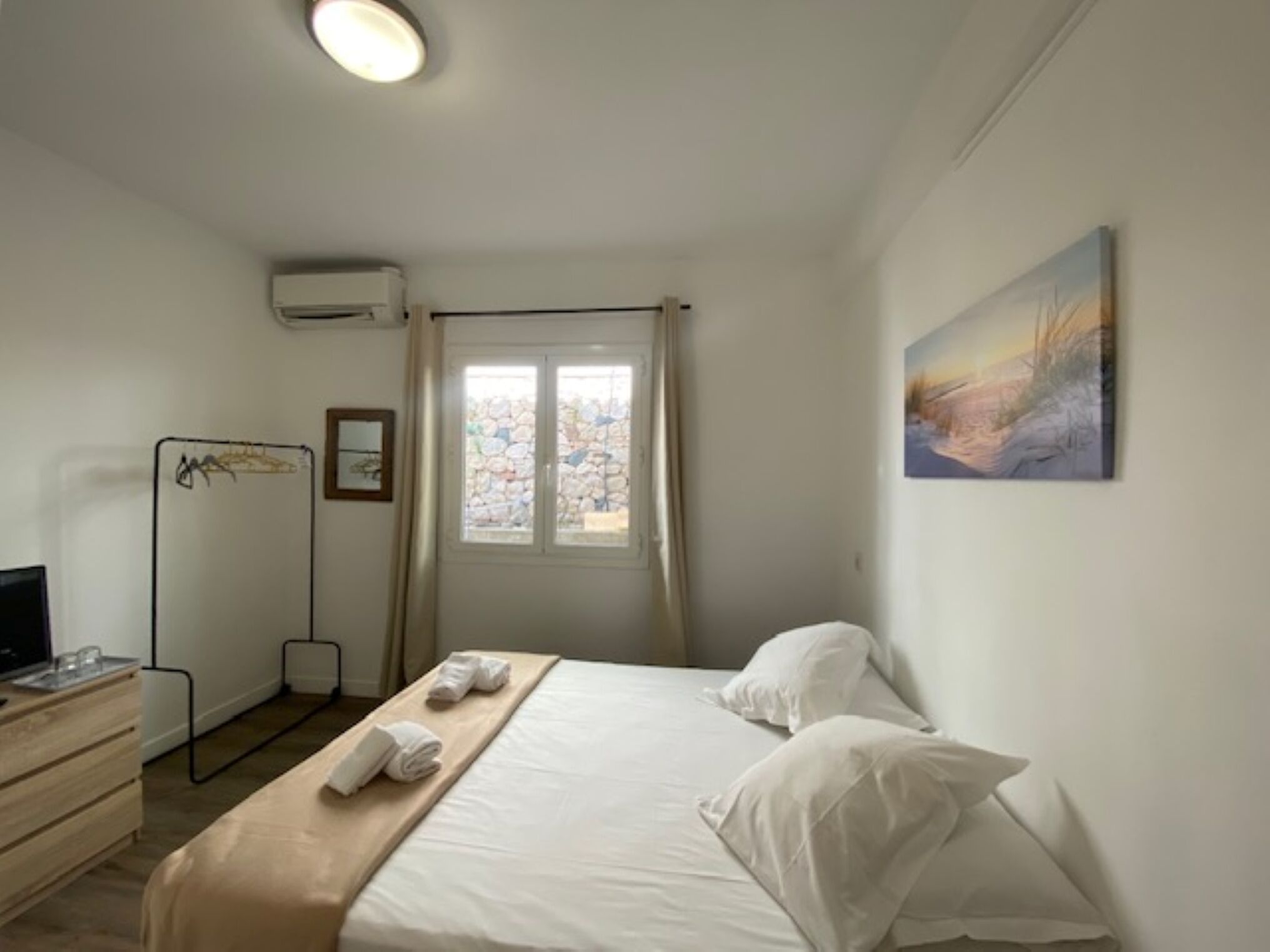 Economy Double Room, Courtyard View | Premium bedding, free WiFi, bed sheets