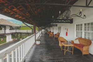 Terrace/patio - Hotel Luisiana (Uruca)