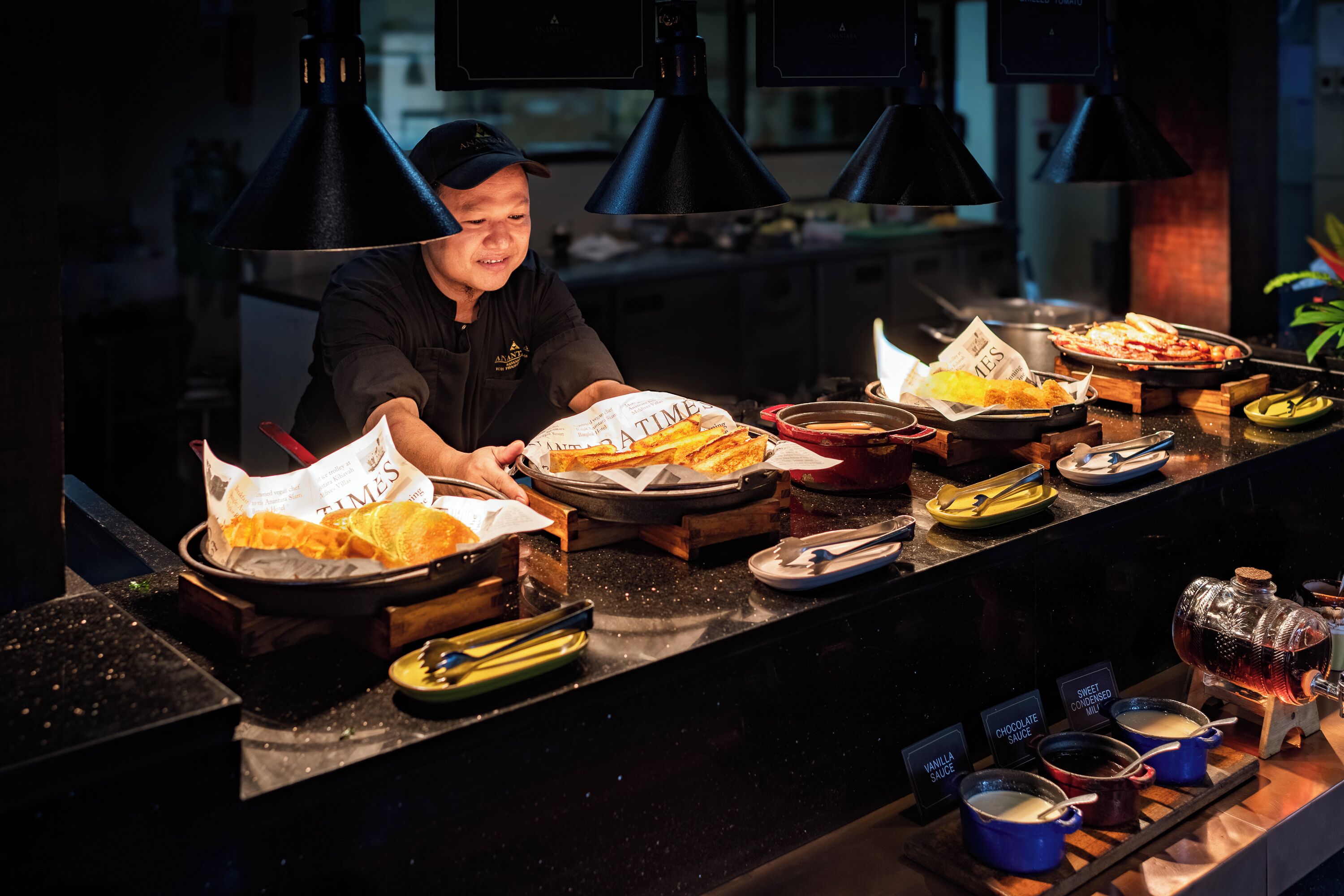 2 restaurants, breakfast, lunch, dinner served; japanese cuisine