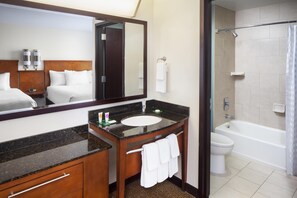 Hair dryer, towels, soap, shampoo - Hyatt Place Phoenix/Mesa (Mesa)