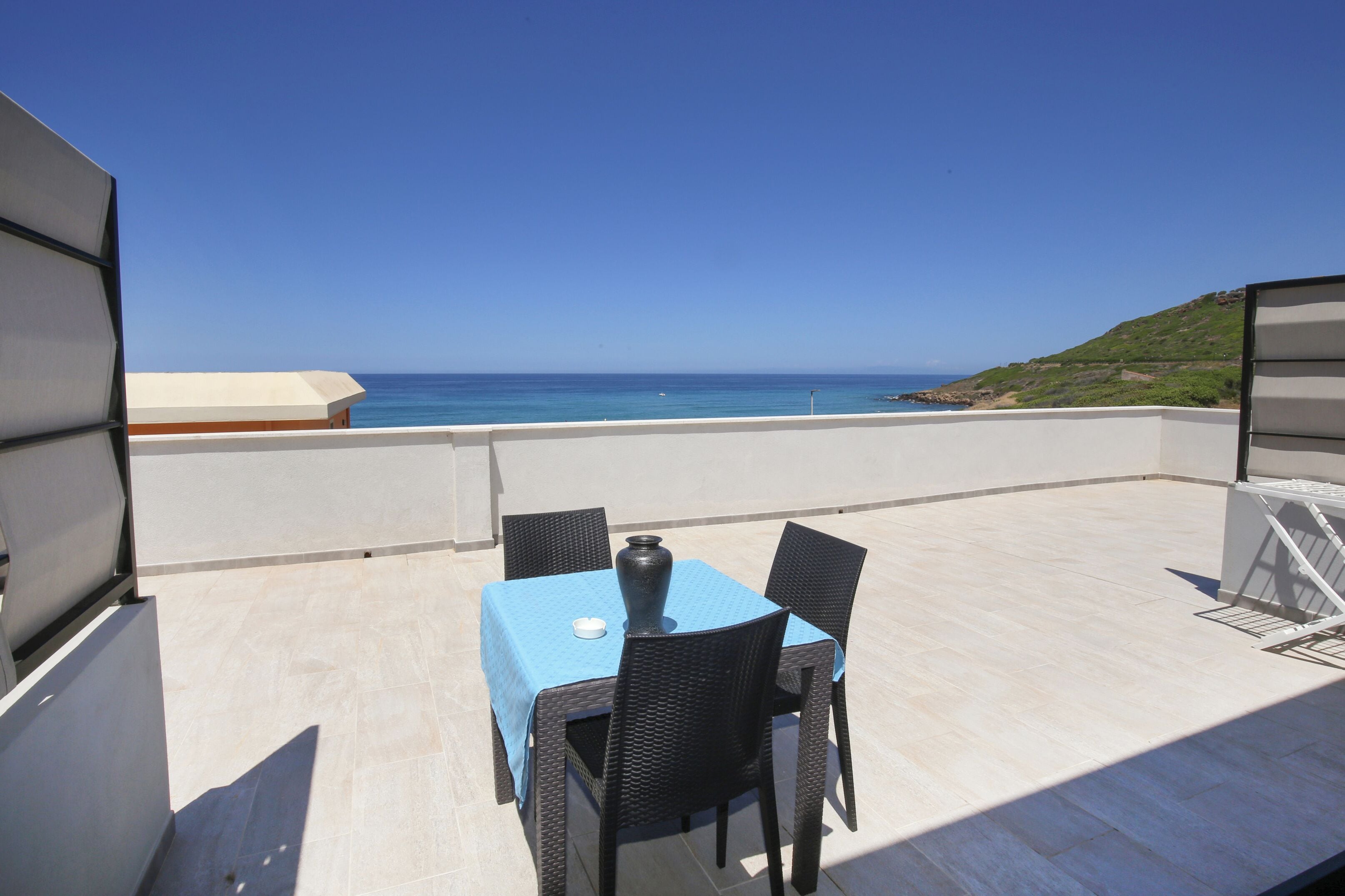 إطلالة من الشرفة