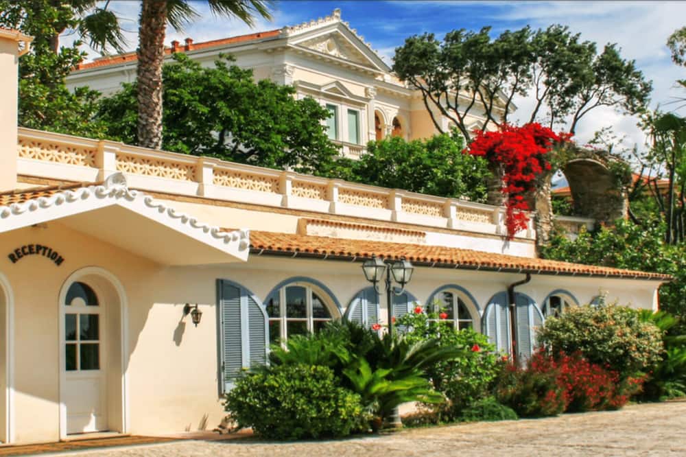 Villa Irlanda Grand Hotel