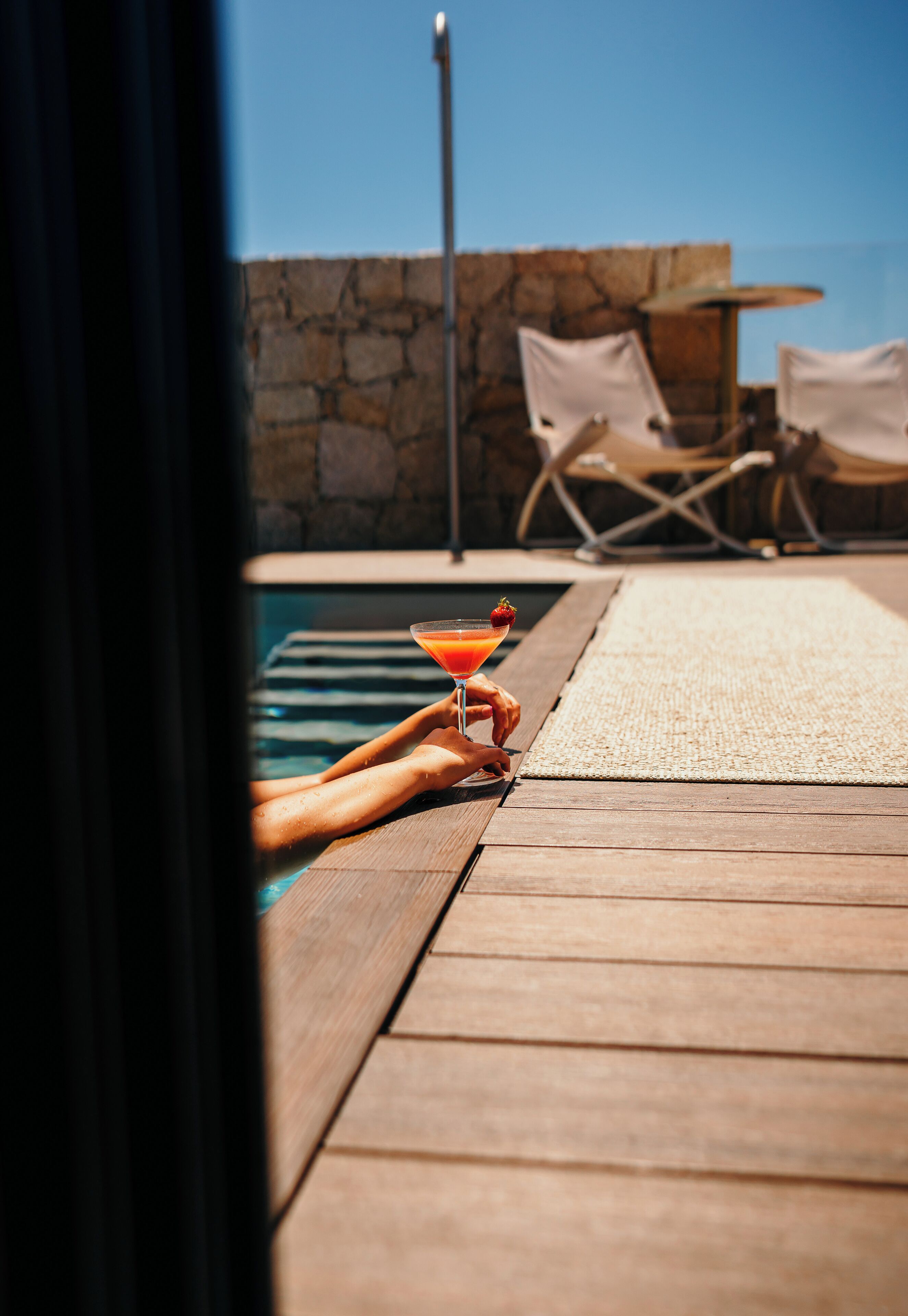 Seasonal outdoor pool, open 8:30 AM to 6:30 PM, pool umbrellas