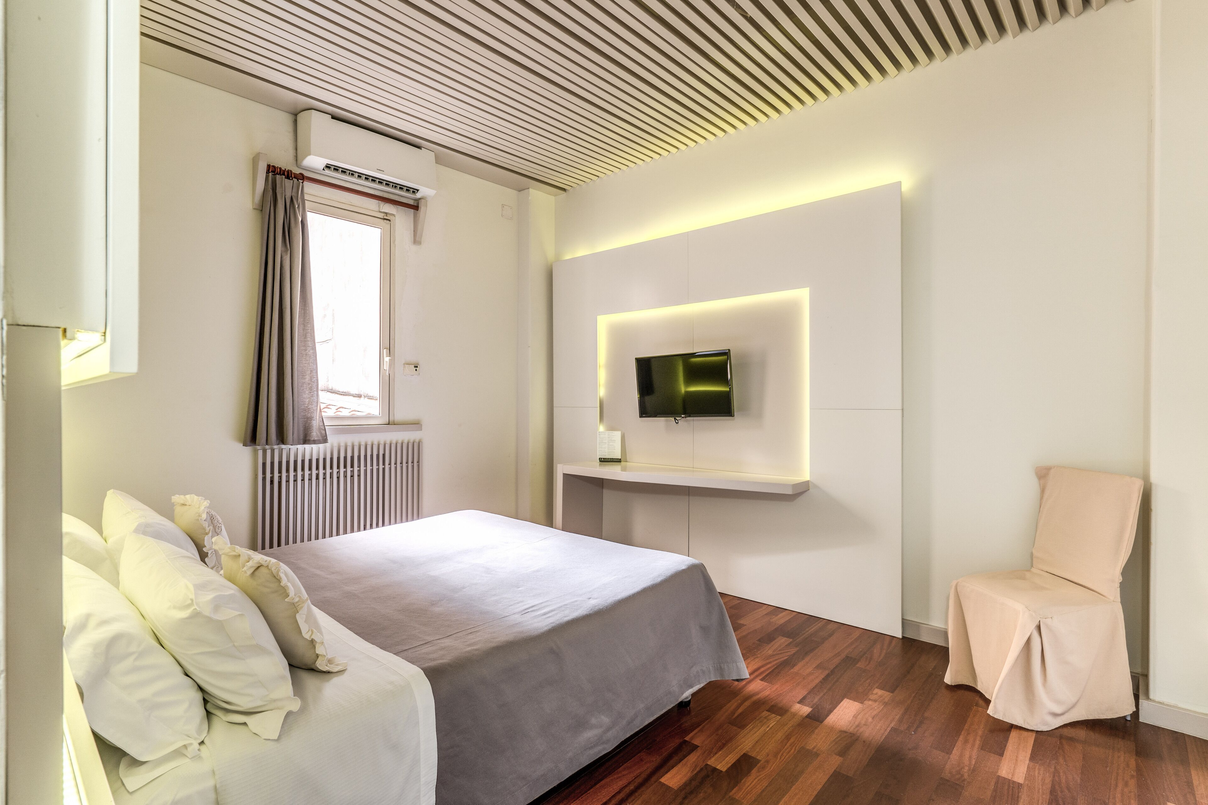 Superior Double or Twin Room, 1 Double or 2 Single Beds | Premium bedding, minibar, in-room safe, desk