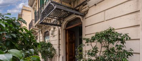 Majoituspaikan julkisivu