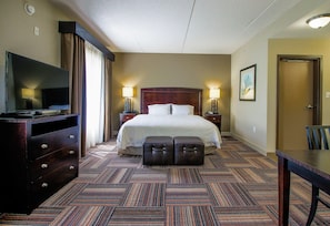 In-room safe, iron/ironing board, free WiFi, bed sheets