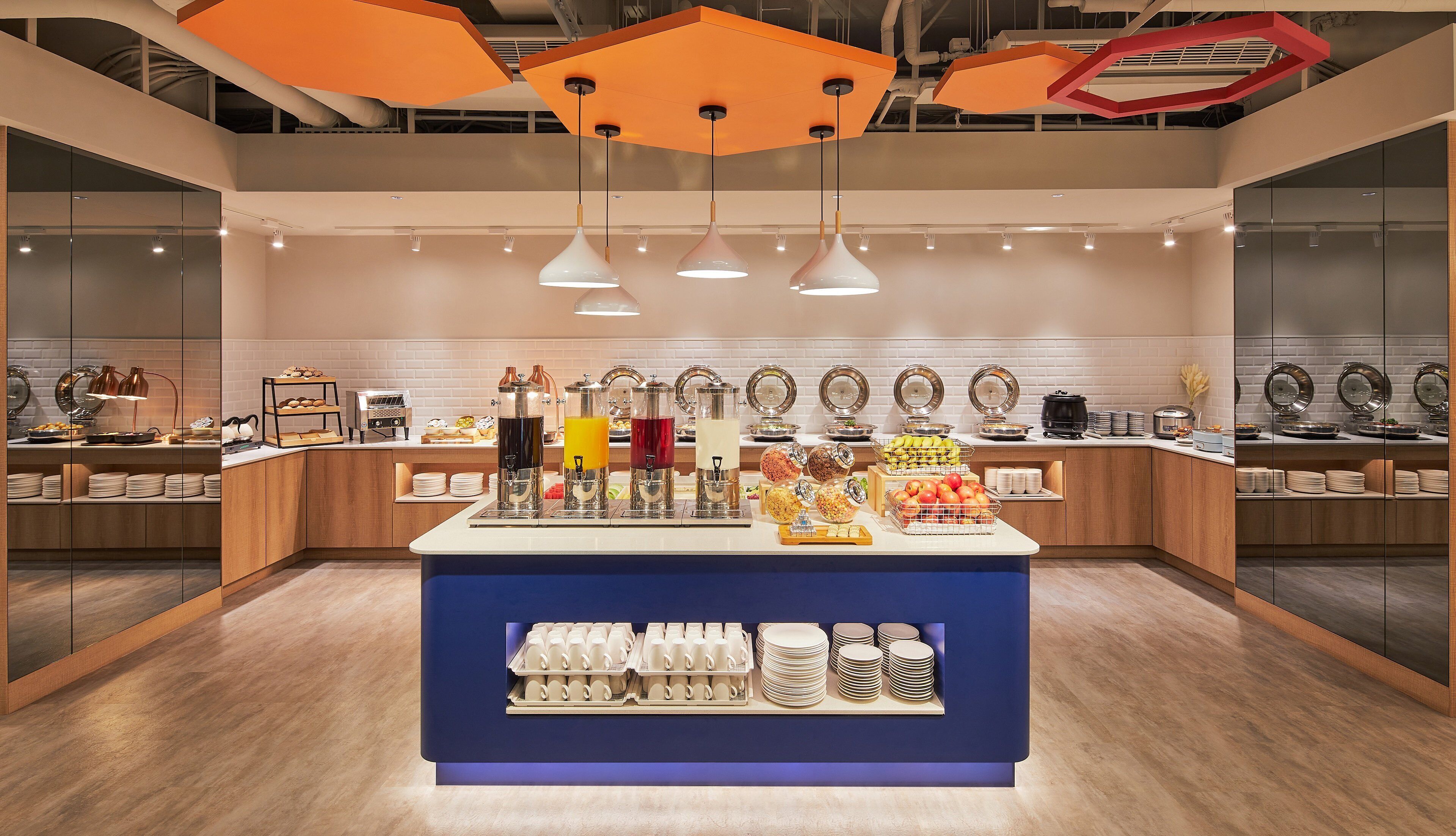 朝食 (郷土料理)、毎日提供 (1 名様 471 TWD)