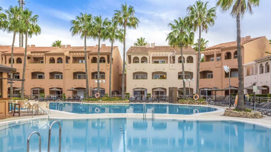 Los Amigos Beach Club