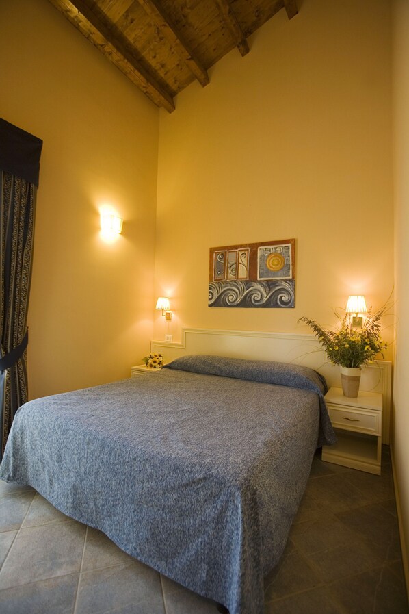 Comfort Studio Suite, Balcony, City View