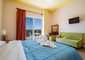 Deluxe Single Room | Premium bedding, down duvets, minibar, in-room safe - Paradice Hotel Luxury Suites (Chania)