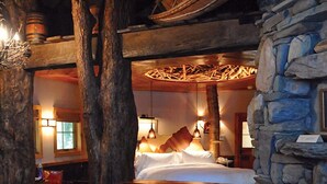 Room - Winvian (Morris)