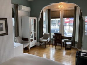 (Room #1) 1 Queen Bed, Private Bathroom, Harbor View | Premium bedding, down comforters, pillowtop beds, individually decorated