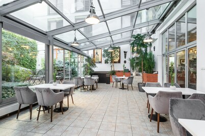 Hotel Troja