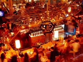 Bar (på overnatningsstedet)