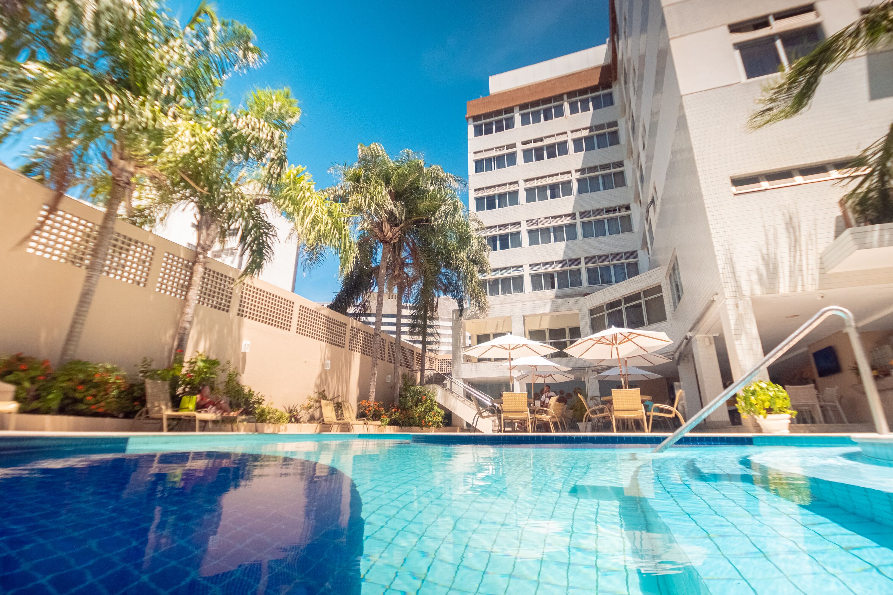 Outdoor pool, pool loungers