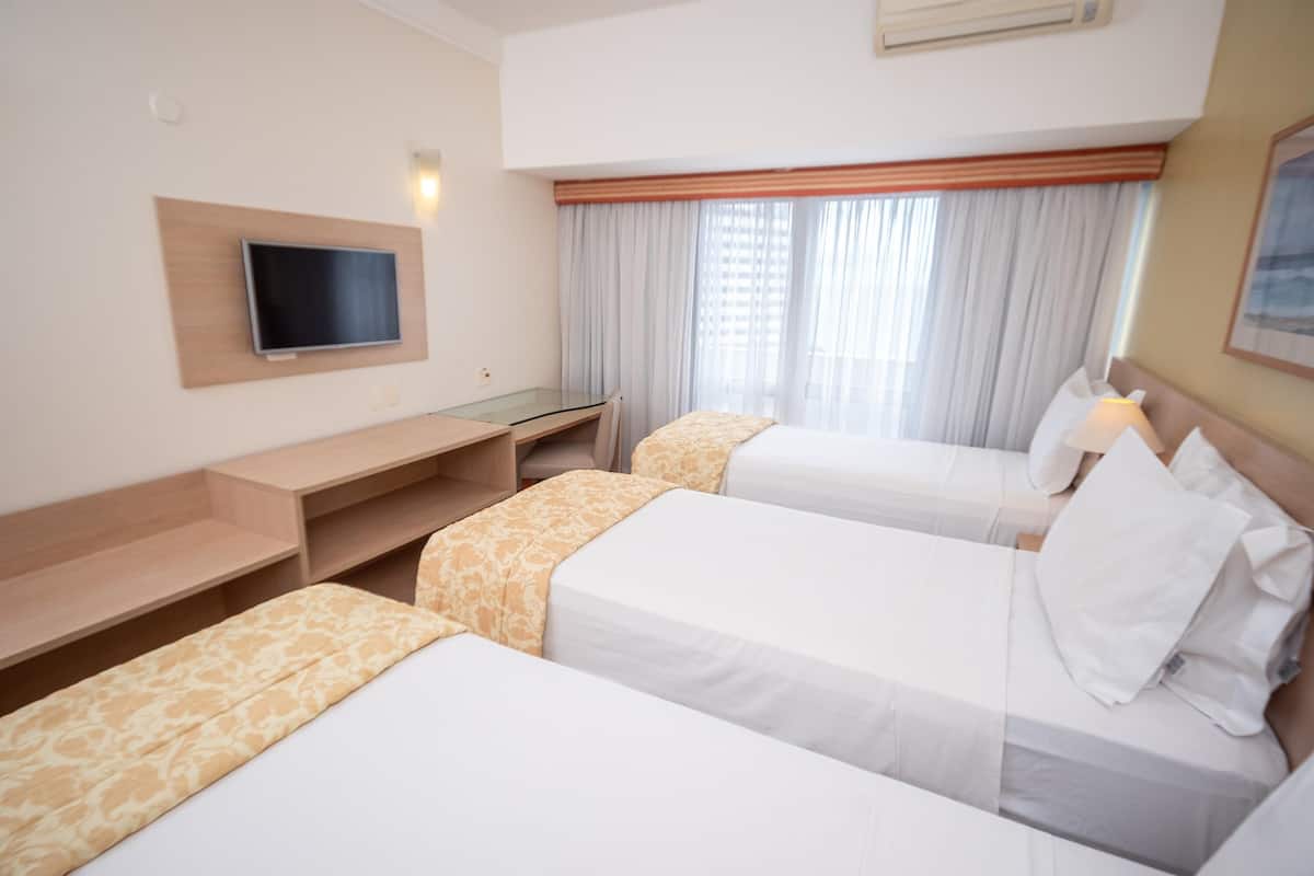 1 habitación, minibar, caja de seguridad en la habitación y escritorio
