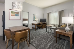 Room, Accessible, Non Smoking | 1 bedroom, premium bedding, desk, blackout drapes