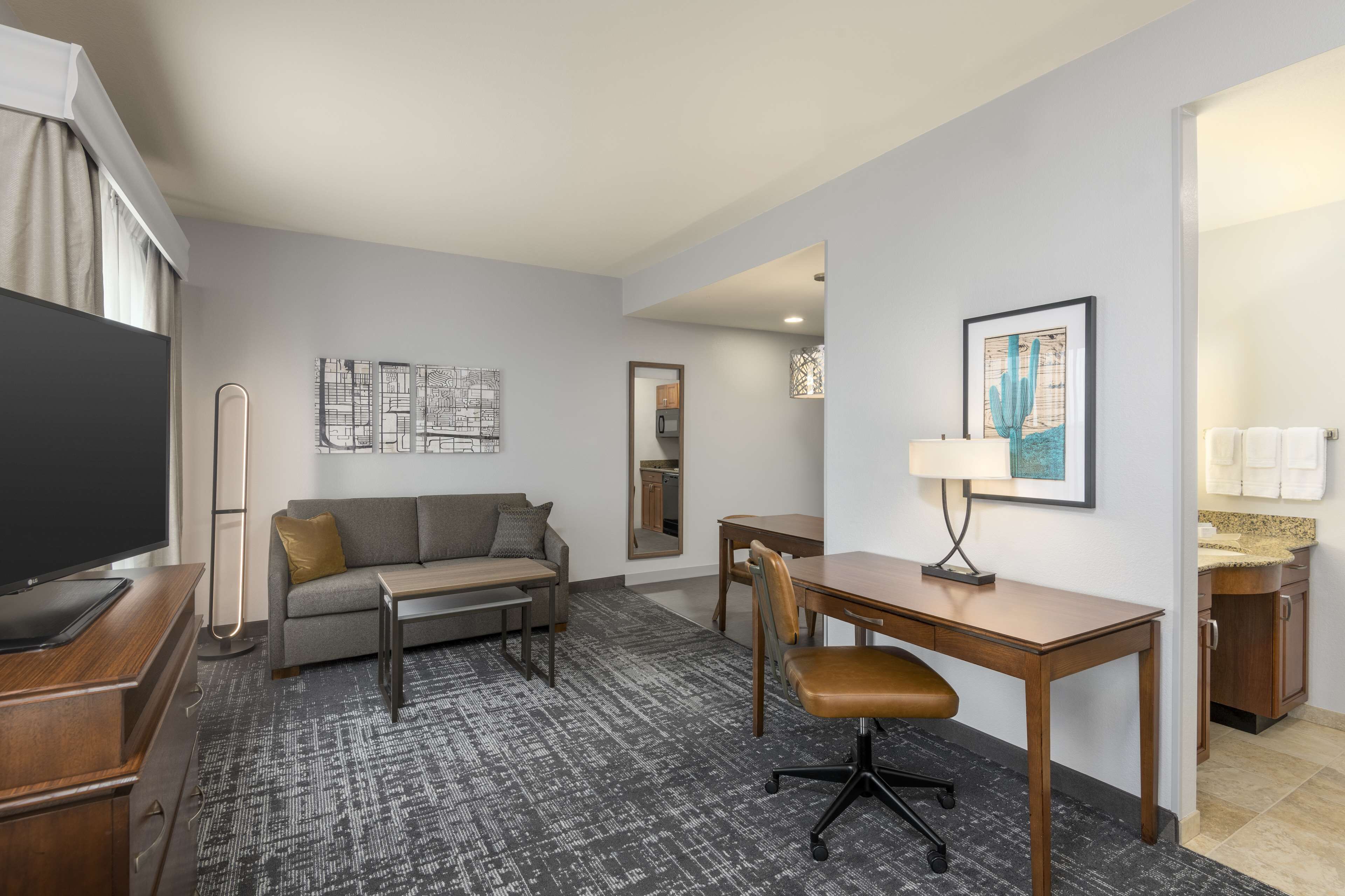 42-inch lcd tv with cable channels, tv, dvd player