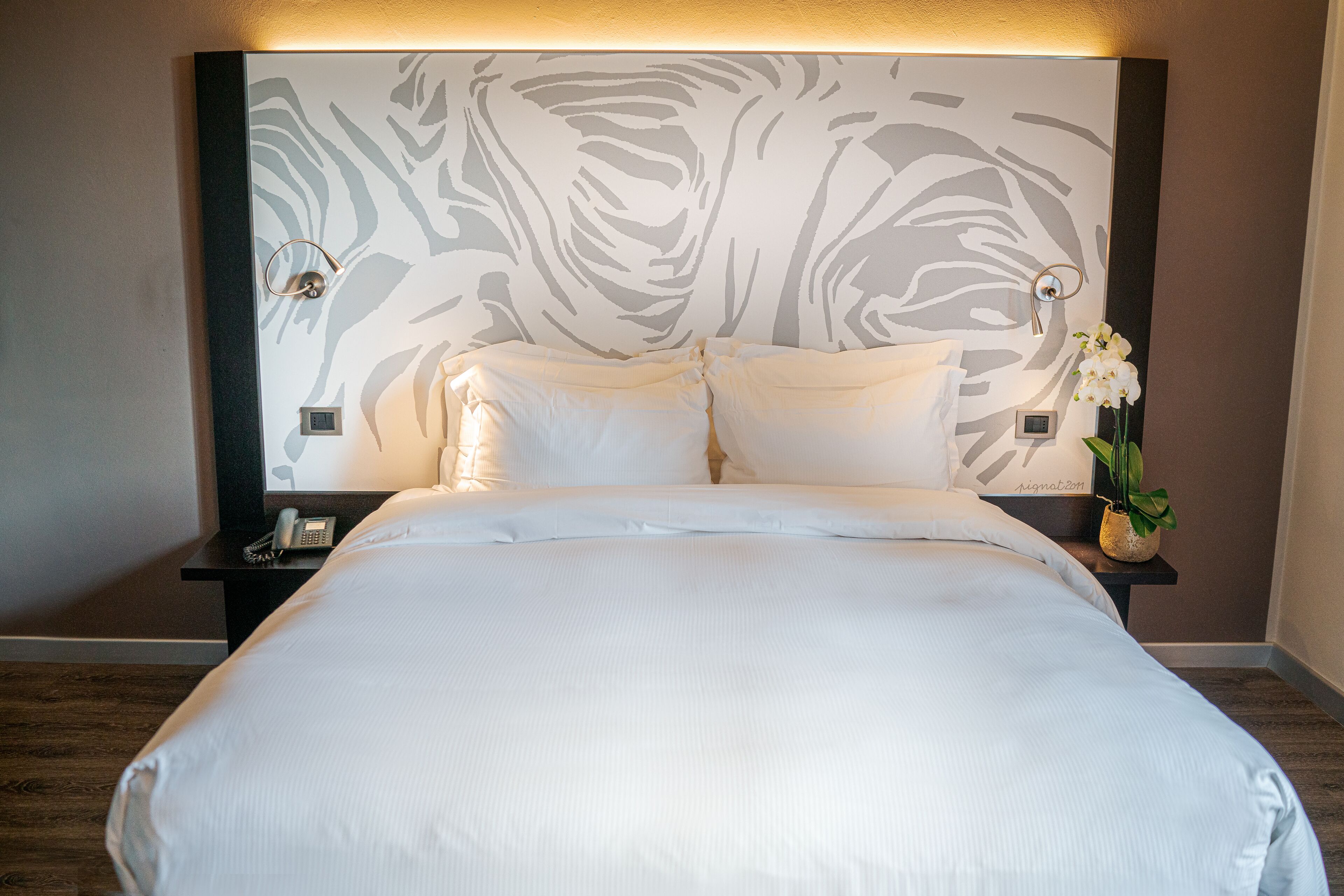 premium bedding, down duvets, pillow-top beds, minibar
