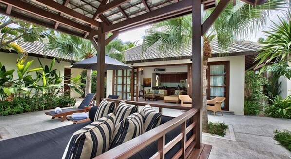 Pemandangan dari bilik