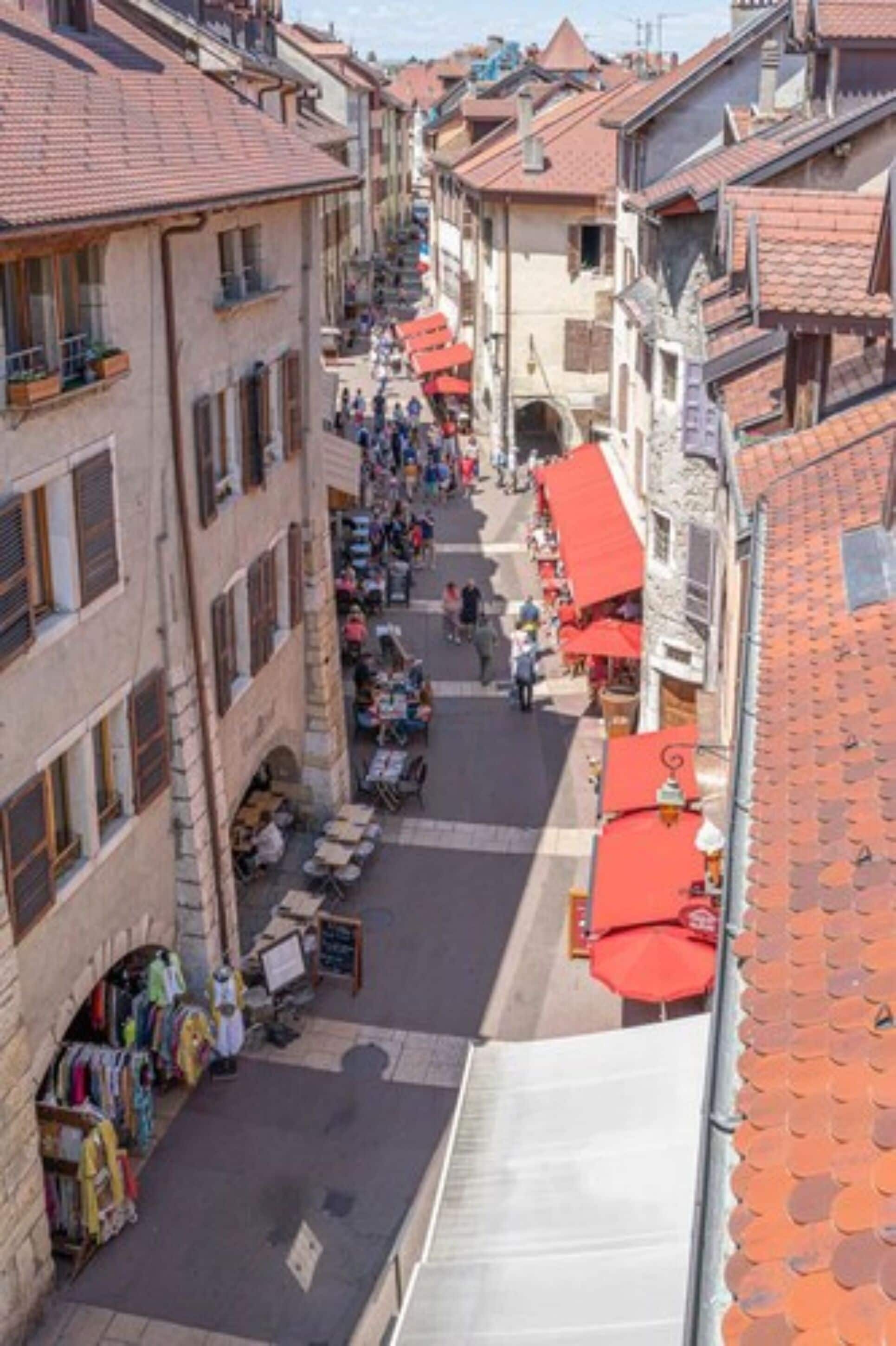 room "charme" with double bed | city view