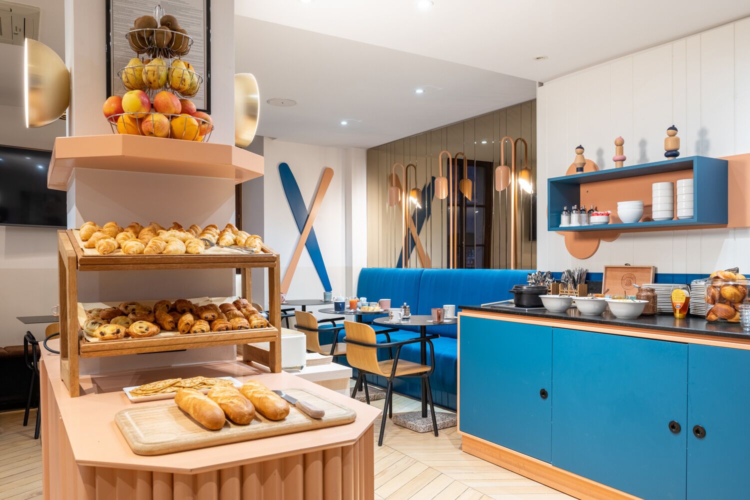 daily buffet breakfast (eur 15 per person)