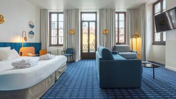 Suite Empereur | In-room safe, free WiFi, bed sheets