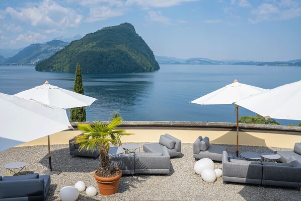 Terrace/patio - See- und Seminarhotel FloraAlpina (Vitznau)