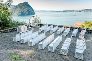 Outdoor wedding area - See- und Seminarhotel FloraAlpina (Vitznau)