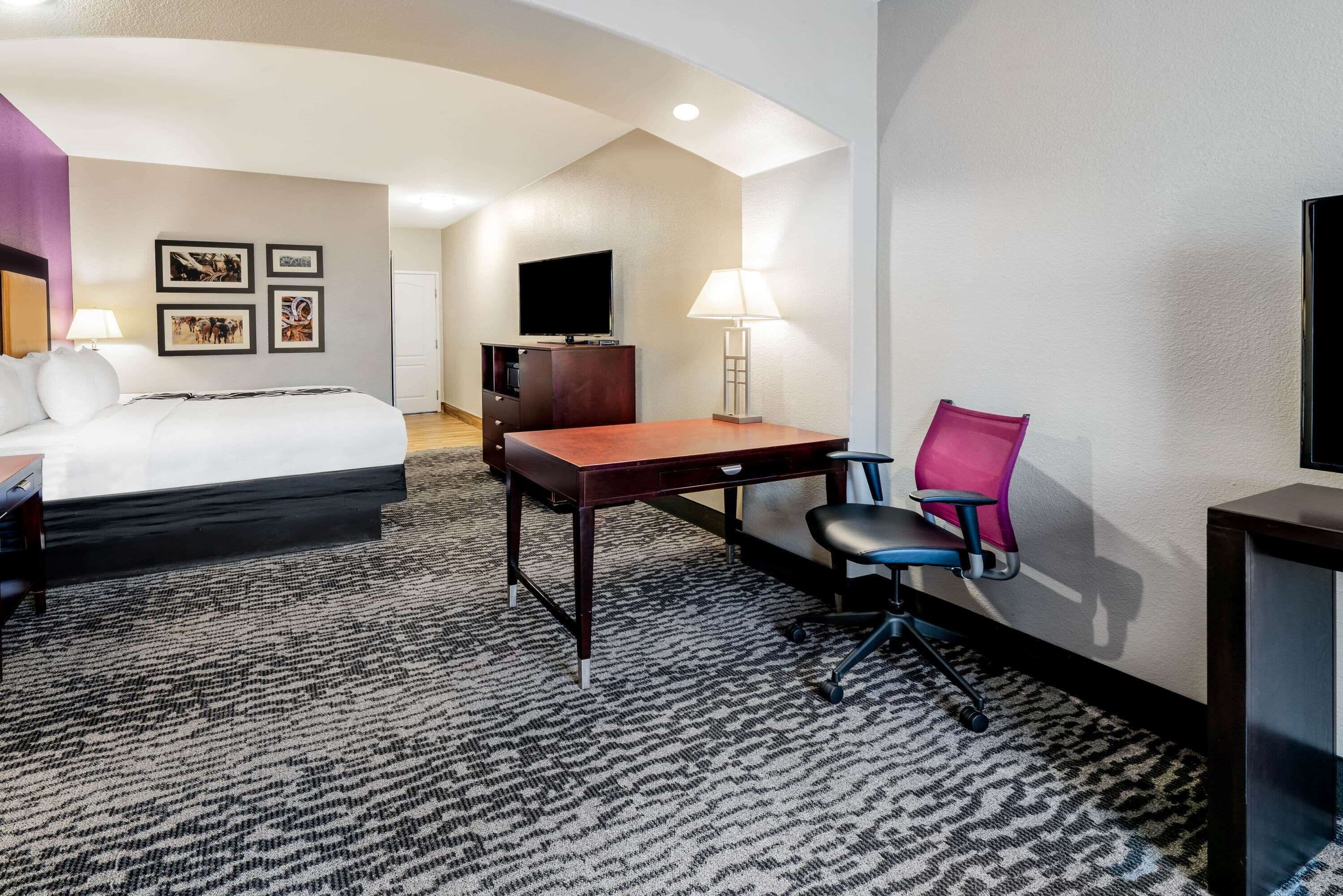 junior suite, 1 king bed with sofa bed, accessible, non smoking (mobility/hearing, tub w/grab bars) | pillow-top beds, desk, laptop workspace, blackout curtains