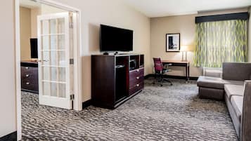 Grand Suite, 1 King Bed with Sofa bed, Non Smoking | Pillow-top beds, desk, laptop workspace, blackout curtains