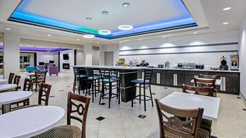 Continentaal ontbijt inbegrepen