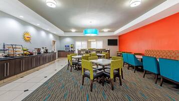 Gratis frukostbuffé varje dag