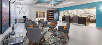 La Quinta Inn & Suites by Wyndham Angleton