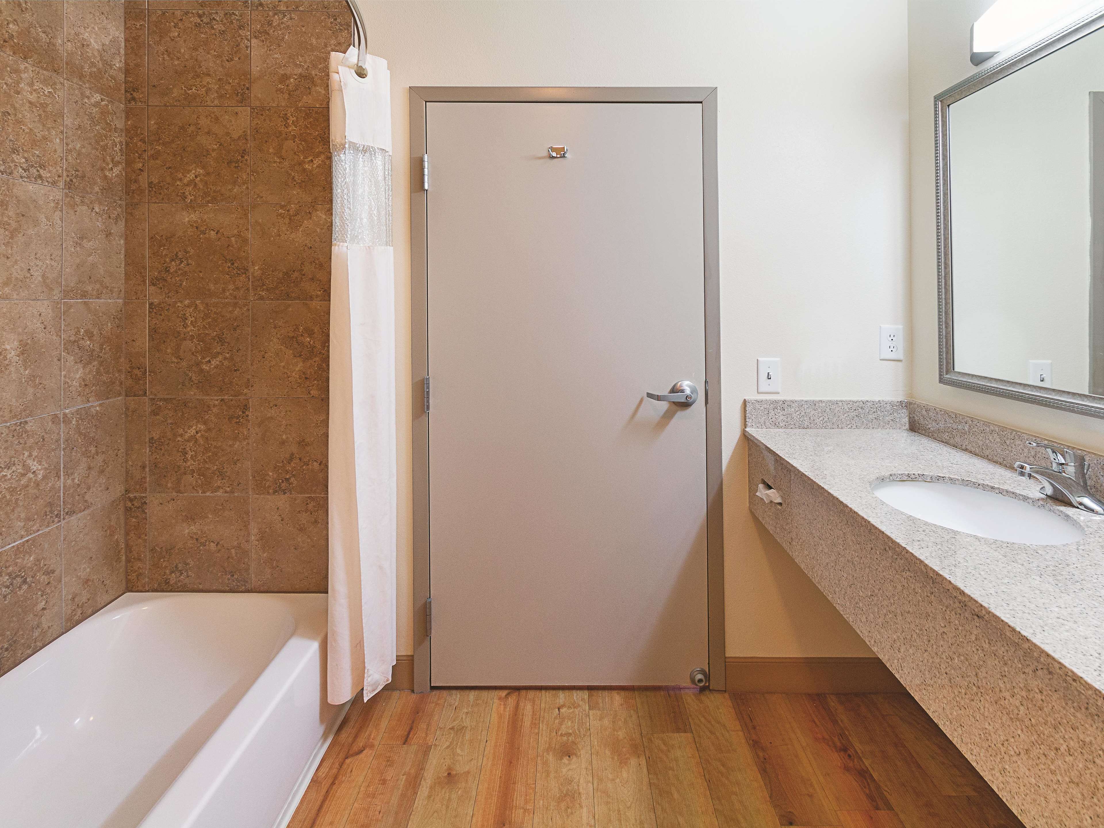 room, 1 king bed, non smoking | premium bedding, desk, laptop workspace, blackout curtains