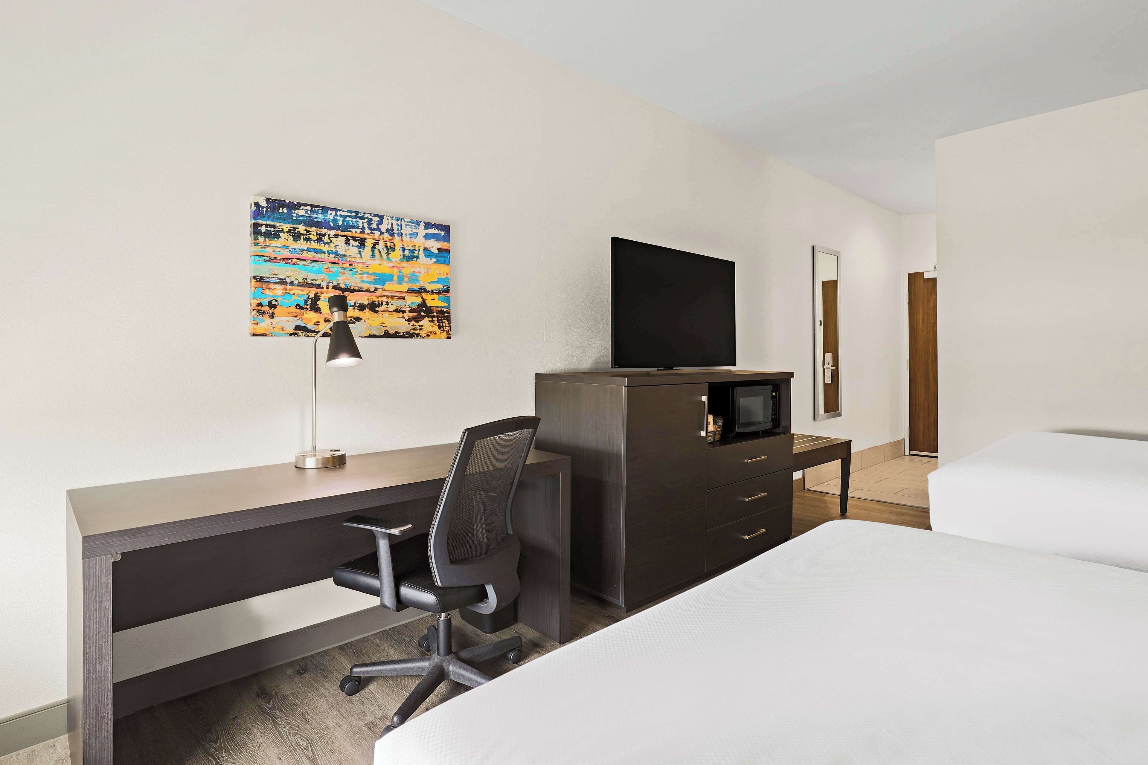 standard room, 2 queen beds, non smoking, refrigerator & microwave | premium bedding, desk, laptop workspace, iron/ironing board