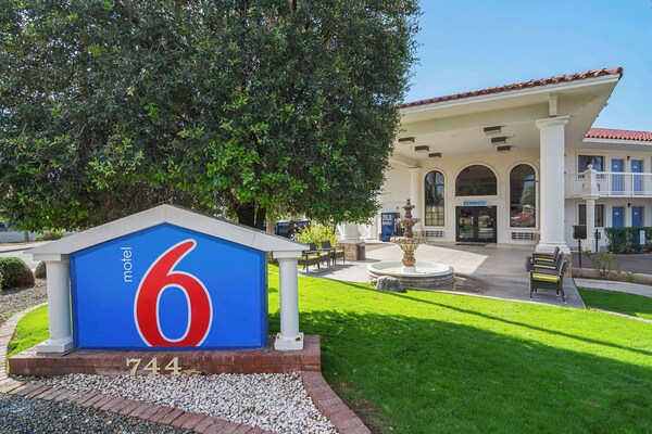 Motel 6 Chandler, Az - Phoenix, AZ