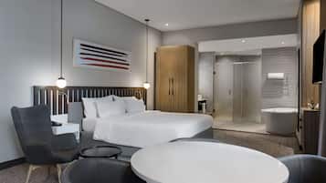 Presidential Suite, Pool View | 1 bedroom, Egyptian cotton sheets, premium bedding, down comforters