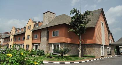 Leola Hotel lkeja