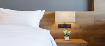 Garner Hotel Wolverhampton by IHG