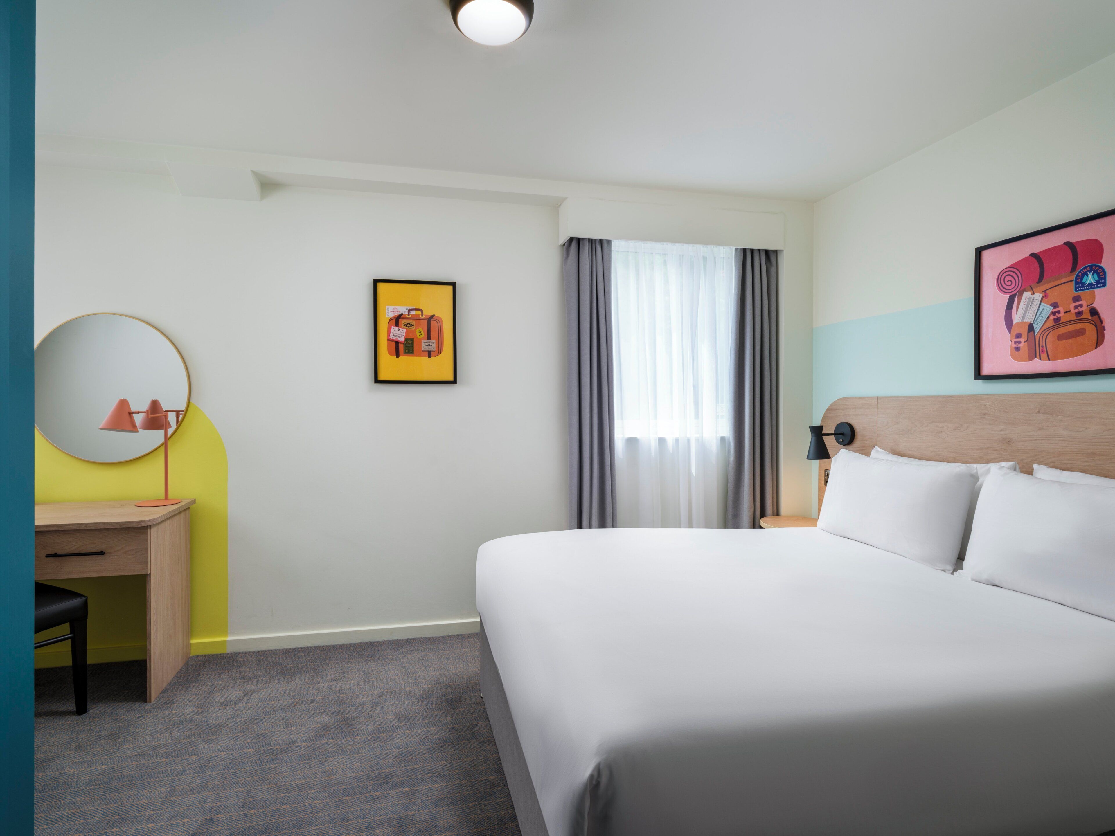 Premium Room | Desk, free WiFi, bed sheets, wheelchair access