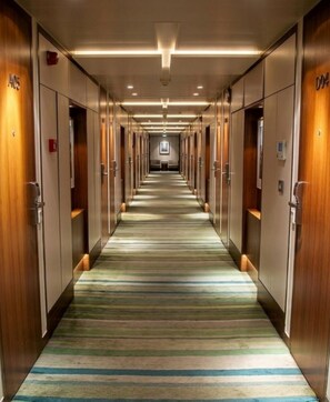 Interior - Hotel Studio Estique (Pune)