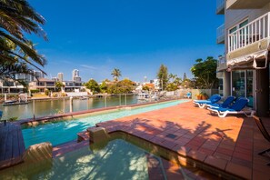 Pool - The Emerald Surfers Paradise Apartments (Gold Coast)