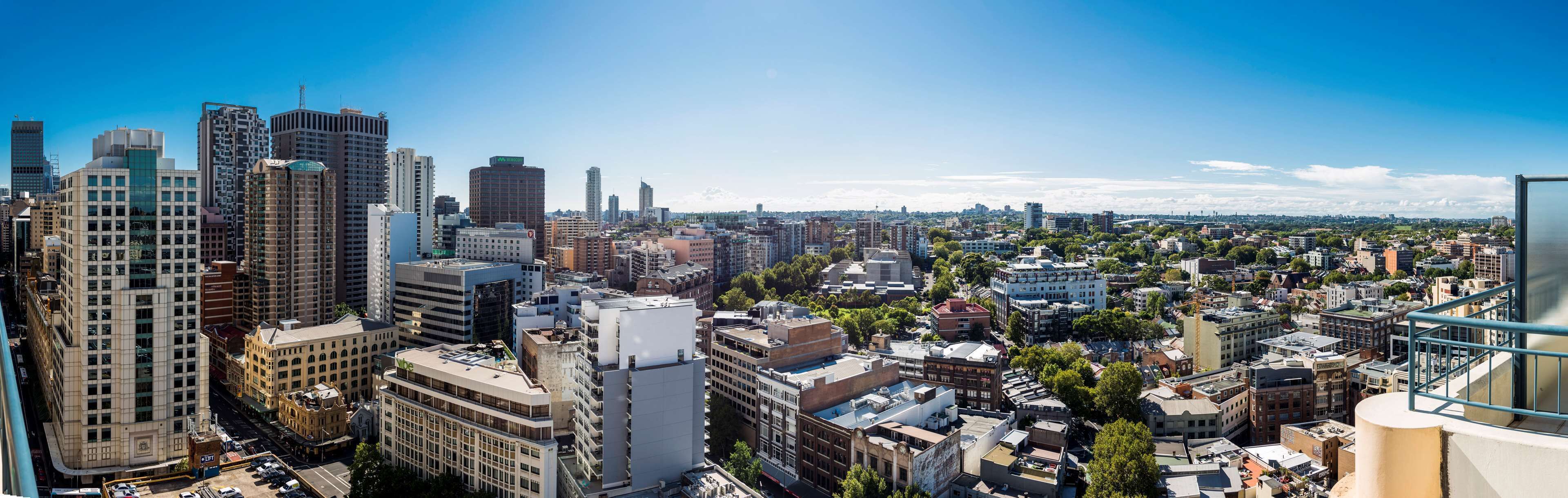 Oaks Sydney Castlereagh Suites — image 22