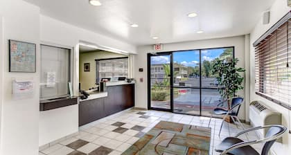 Studio 6 Kissimmee, FL - Orlando