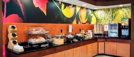 Gratis frukostbuffé varje dag