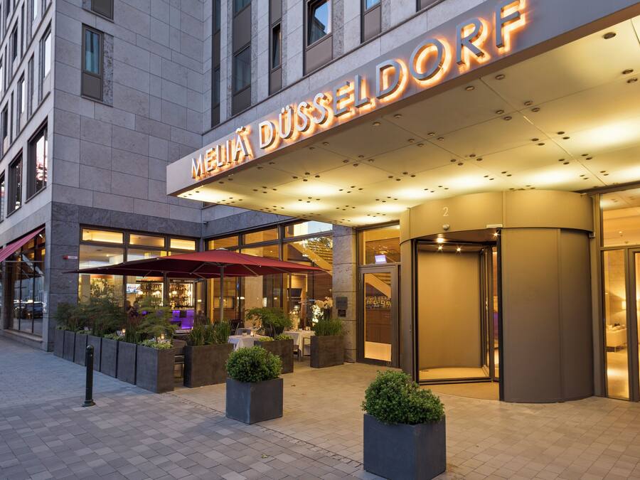 Fassade der Unterkunft – Abend/Nacht