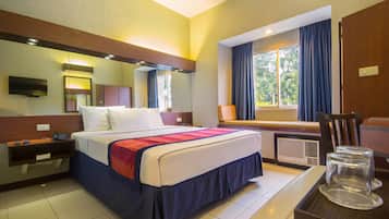 In-room safe, desk, free cribs/infant beds, free rollaway beds